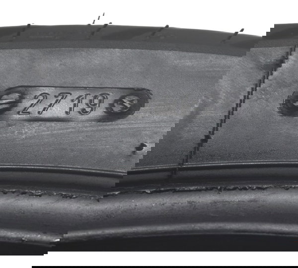 Pneu C/ Remendo Michelin 140/70-17