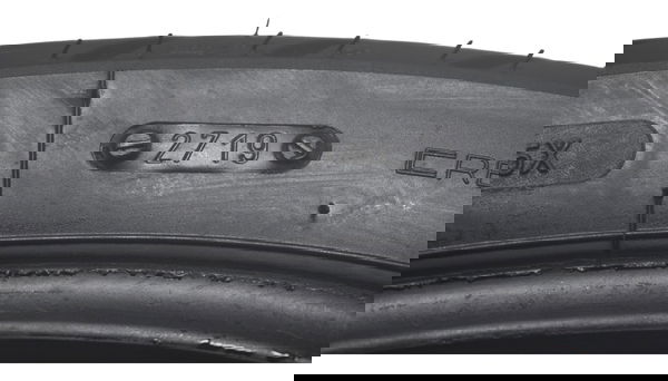 Pneu C/ Remendo Michelin 140/70-17
