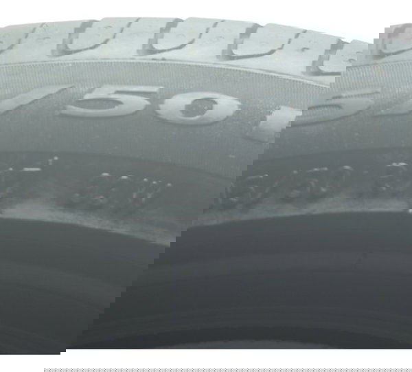 Pneu Pirelli 205/50-17 A1