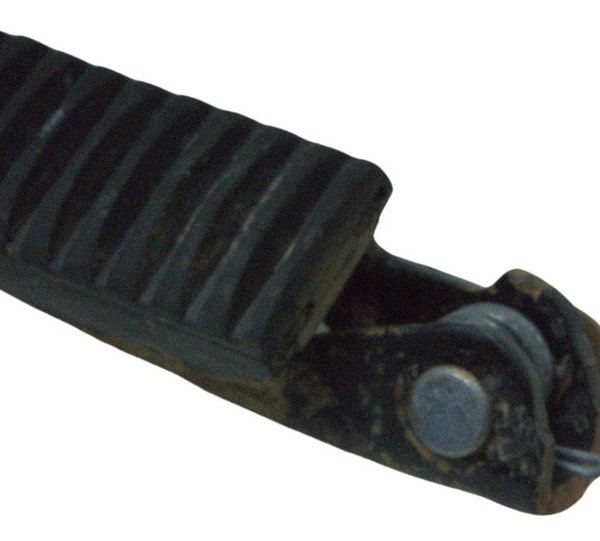 Pedaleira Dianteira Direita Honda Nxr 160 Bros 15-23 Orig