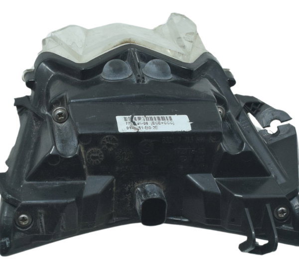 Lanterna Traseira C/ Avaria Bmw S 1000r 18-20 Original Branco