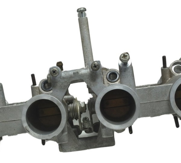 Carcaça Corpo Injeção Yamaha Xj6 N 10-12 Original