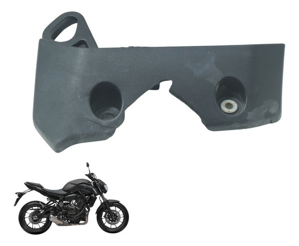 Acabamento Radiador Esquerdo C/ Avaria Yamaha Mt 07 19-24