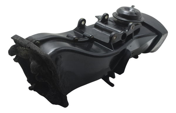 Duto De Ar C/ Avaria Triumph Daytona 675r 09-12 Original