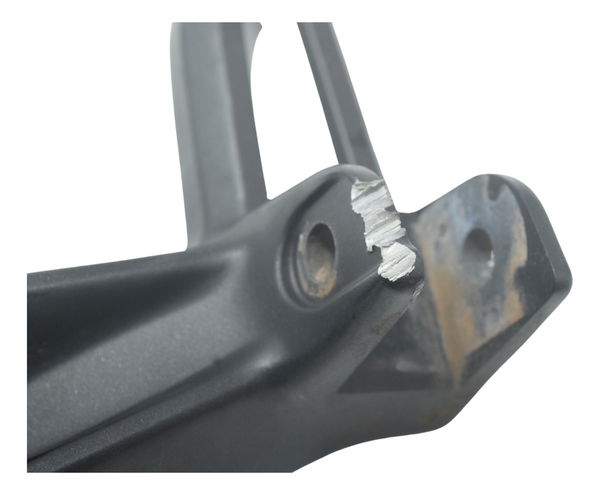 Bacalhau Traseiro Esq C/ Detalhe Yamaha Mt 07 19-24 Original
