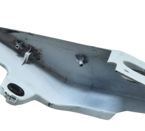 Carenagem Rabeta Direita C/ Detalhes Yamaha Mt 09 20-24 Orig Branco