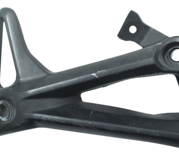 Bacalhau Traseiro Direit C/ Detalhes Yamaha Mt 09 20-24 Orig