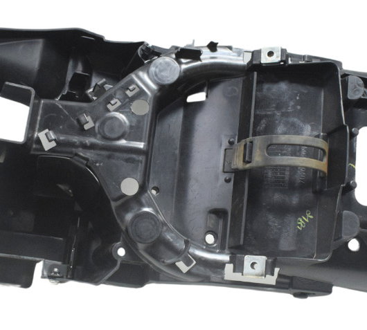 Caixa Bateria Paralama Int Kawasaki Vulcan 650 S 17-24 Orig Preto