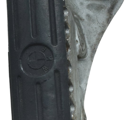 Pedaleira Dianteira Direita Bmw R 1200 Gs R1200 04-07 Orig