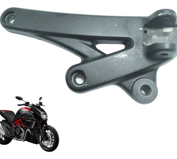 Bacalhau Dianteiro Esq C/ Det Ducati Diavel 11-16 Original