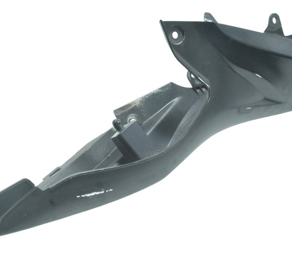 Carenagem Rabeta Esq C/ Detalhe Suzuki Gsx-r Srad 1000 11-16 Preto