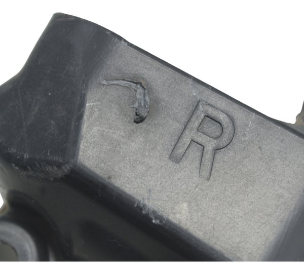 Acabamento Direito Mesa Inferior Yamaha Yzf R1 04-06 Orig