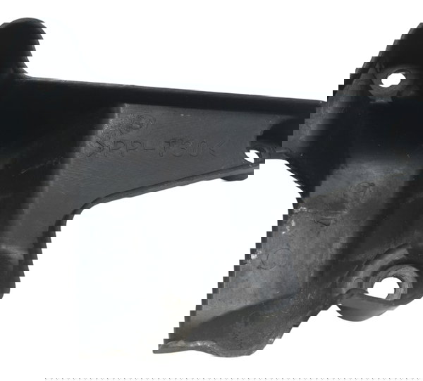 Acabamento Esquerdo Mesa Inferior Yamaha Yzf R1 04-06 Orig