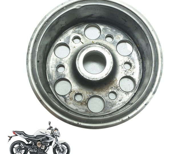 Volante Magneto C/ Detalhes Yamaha Xj6 N 10-12 Original