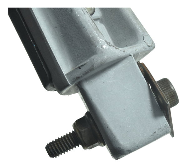 Pedaleira Traseira Esquerda Yamaha Tdm Twin 900 02-08 Orig