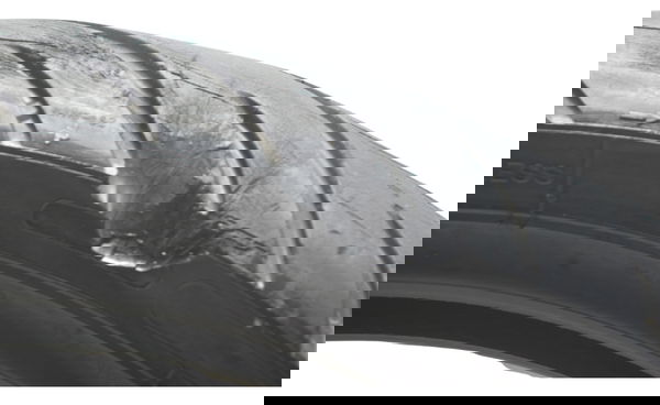 Pneu C/ Detalhes Michelin Radial Pilot Road 2 120/70-17
