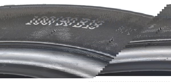 Pneu Michelin Scorcher 31 Hd 100/90-19