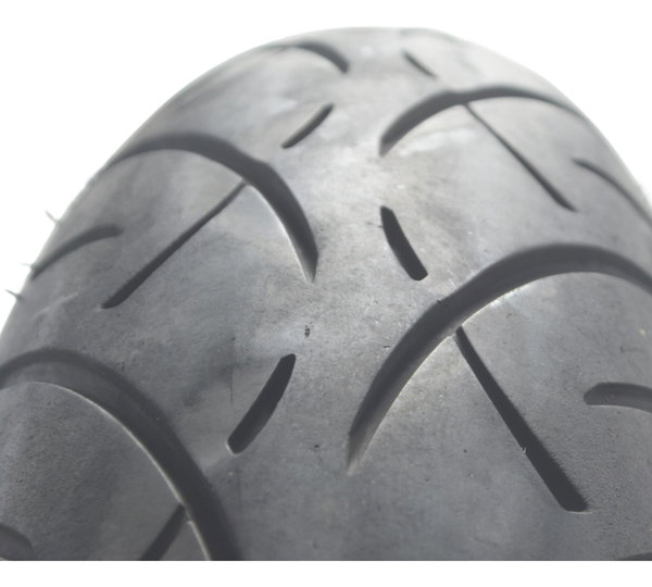 Pneu C/ Remendo Metzeler Marathon Ultra 130/70-18