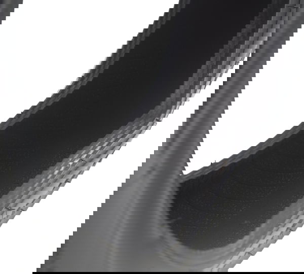 Pneu C/ Detalhes Rinaldi High Born 100/90-10