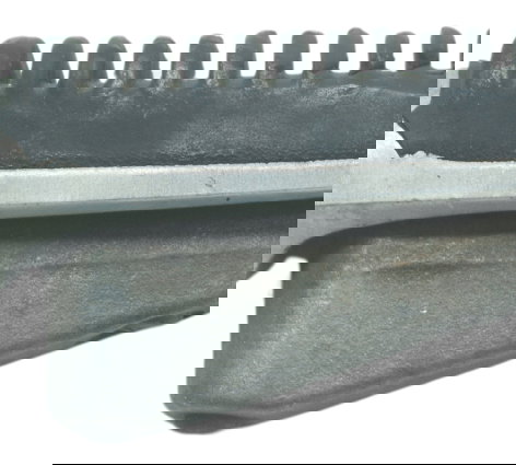 Pedaleira Dianteira Esq C/ Detalh Suzuki Gsx 750f 99-08 Orig