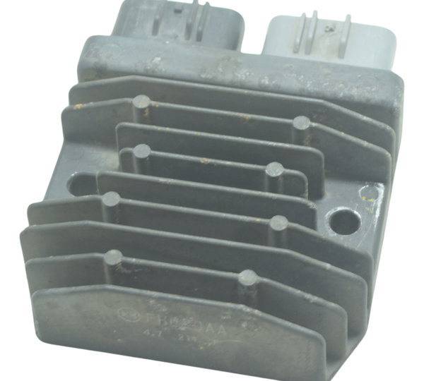 Retificador Regulador Carga Yamaha Mt 09 15-18 Original 12v
