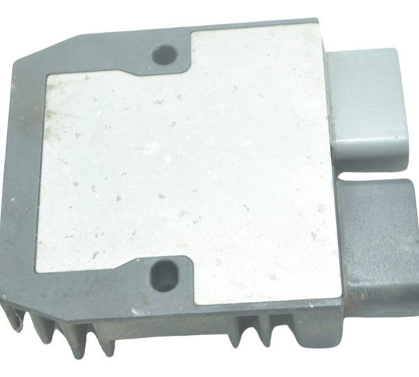 Retificador Regulador Carga Yamaha Mt 09 15-18 Original 12v