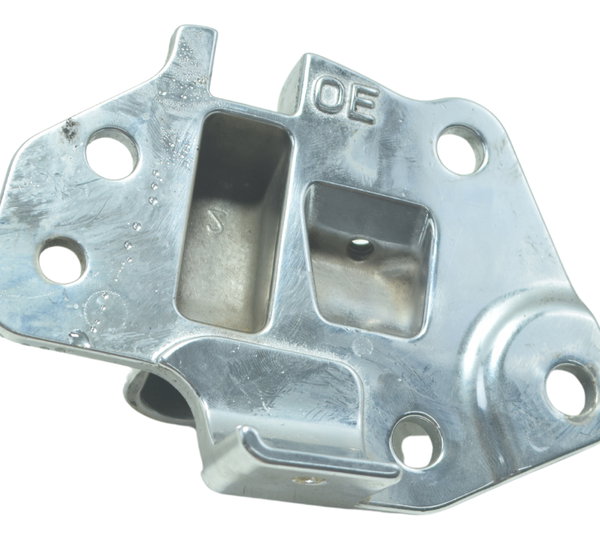 Suporte Pedal Descanso Harley Electra Glide Cvo 110 12-13