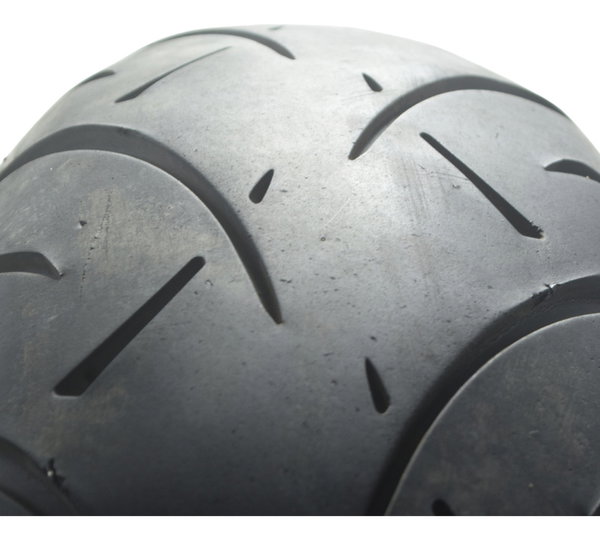 Pneu Metzeler Marathon Ultra 180/60-17 C/ Remendo