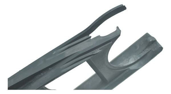 Saboneteira C/avaria Yamaha Yzf R1 09-15 Original