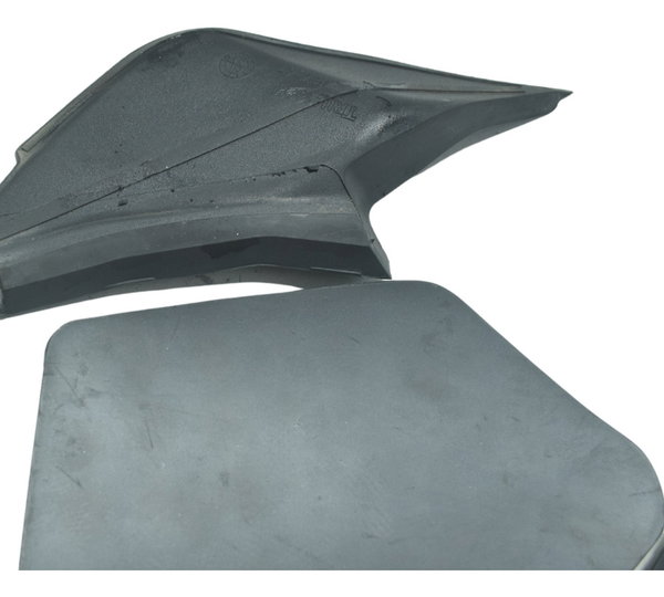 Borracha Acabamento Tanque Triumph Tiger 800 Xca 18-20 Orig