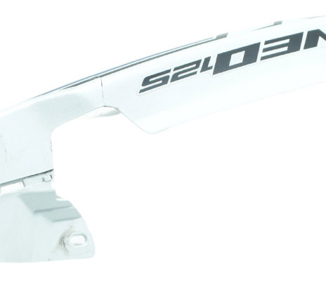 Carenagem Rabeta Esq C/ Avaria Yamaha Neo 125 17-22 Orig Branco
