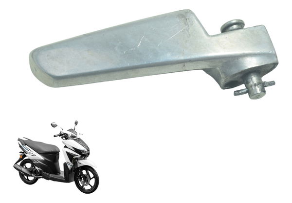 Pedaleira Traseira Dir C/ Detalhes Yamaha Neo 125 17-22 Orig