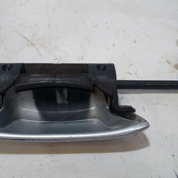 Maçaneta Externa Dianteira Direita Peugeot 207 2009