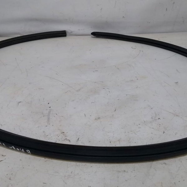 Borracha Pingadeira Dianteira Direita Peugeot 207 Sw