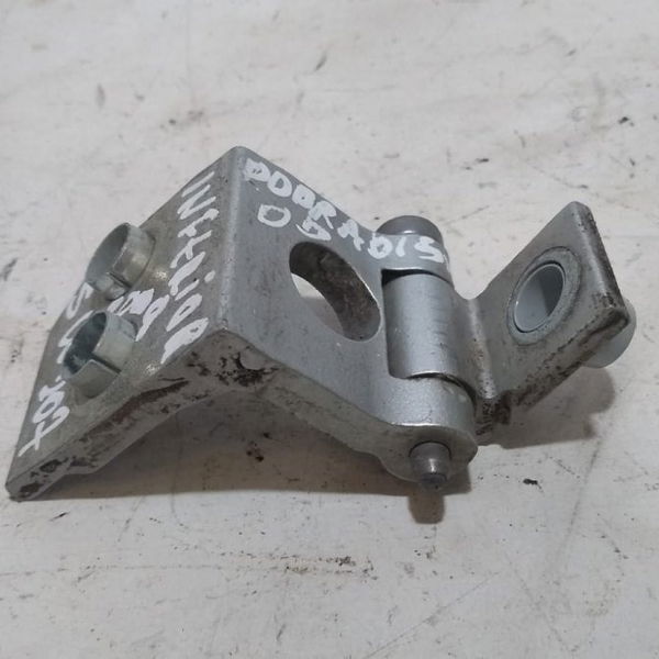 Dobradiça Porta Dianteira Direita Inferior Peugeot 207 2009