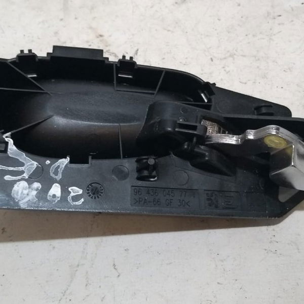 Maçaneta Interna Dianteira Esquerda Peugeot 307 Hatch 2010