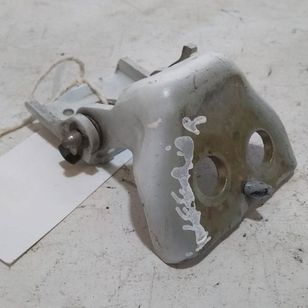 Dobradiça Superior Porta Dianteira Esq Peugeot 307 2010