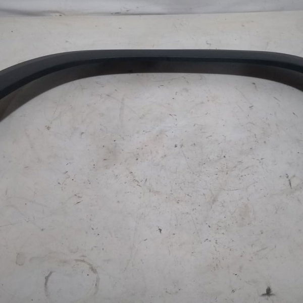 Moldura Para Lama Traseiro Esquerdo Renault Kwid 2019