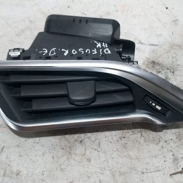Difusor Ar Dianteiro Esquerdo Peugeot 208 2014