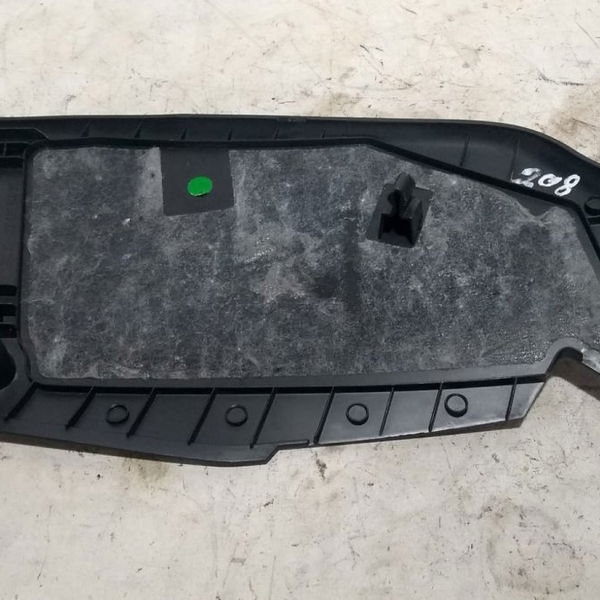 Acabamento Painel Lado Direito Peugeot 208