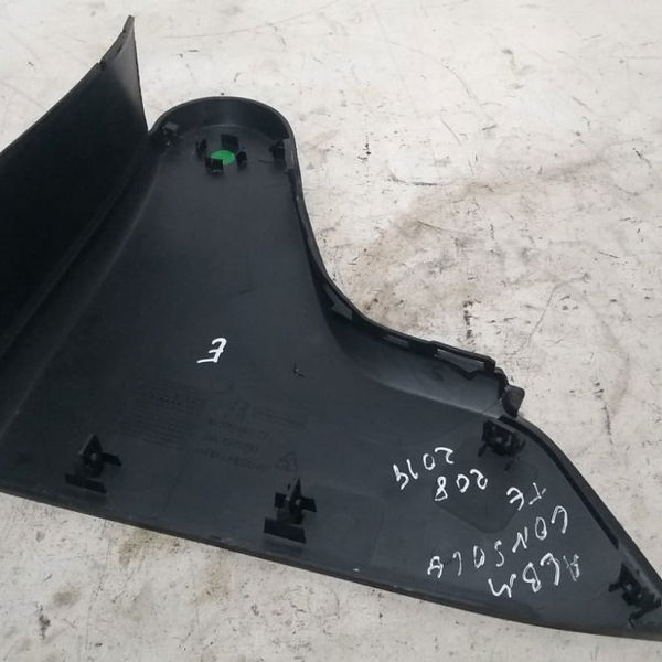 Acabamento Console Traseiro Esquerdo Peugeot 208 2014