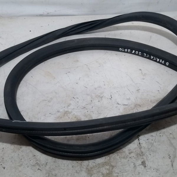 Borracha Porta Traseira Esquerda Peugeot 208 2014
