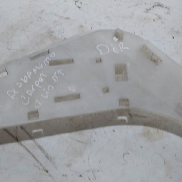 Acabamento Direito Carpe Renault Clio 2007