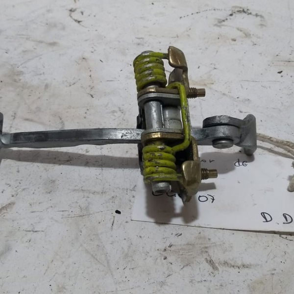Limitador Porta Dianteira Direita Renault Clio 2007
