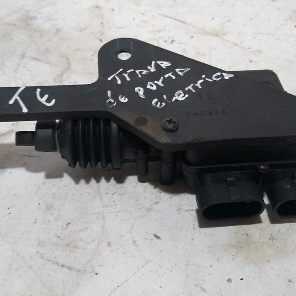 Trava Porta Elétrica Traseira Esquerda Renault Clio 2007