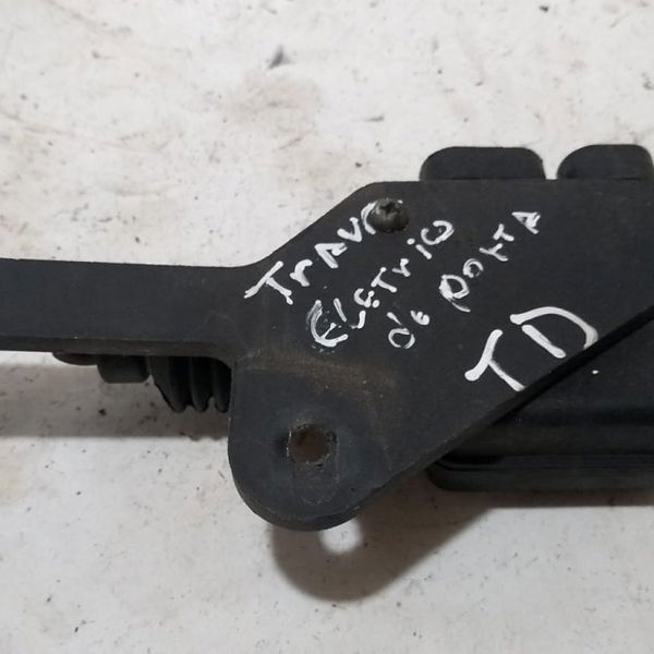 Trava Porta Elétrica Traseira Direita Renault Clio 2007