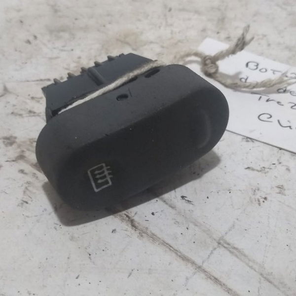 Botão Desembaçador Traseiro Renault Clio 2002