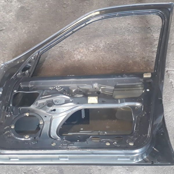 Porta Dianteira  Direita Renault Clio 2007