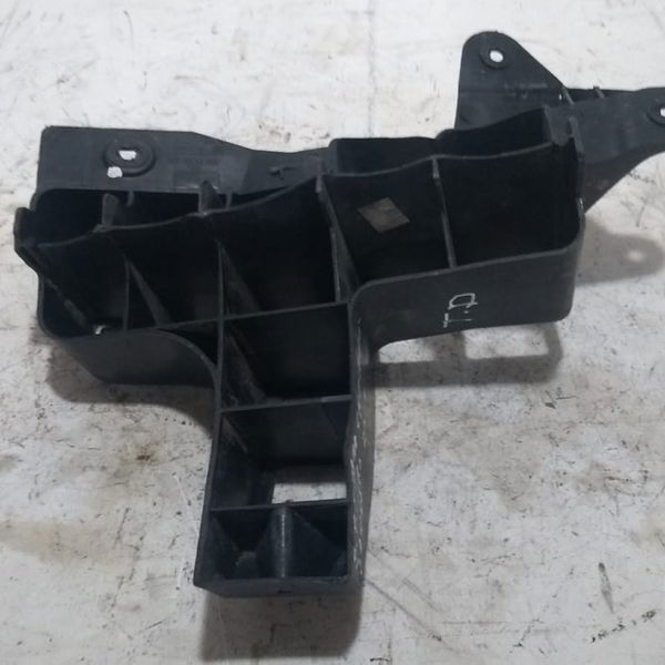 Suporte Para Choque Traseiro Direito Renault Sandero 2014