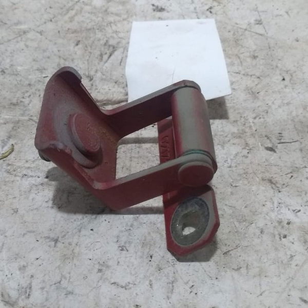 Dobradiça Tampa Porta Mala Lado Direito Renault Sandero 2012